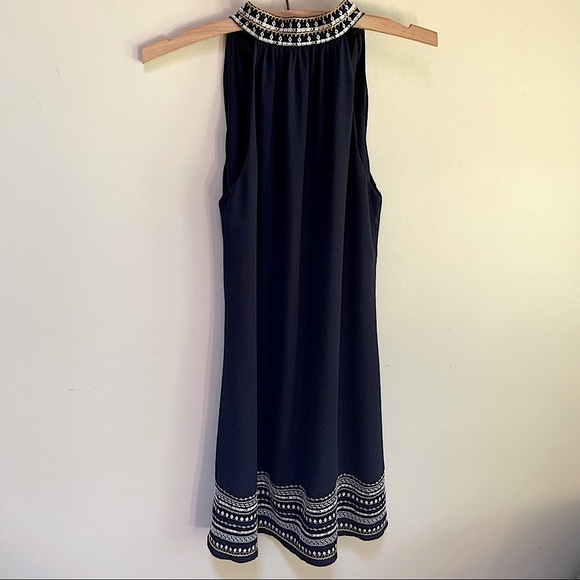 THML Chana Embroidered Tunic Dress - Picture 7 of 13